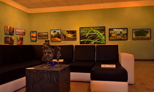 Fayad Jamis Galerie Las Tunas Kuba Travel Fayad Jamis Galerie Las Tunas Kuba Travel